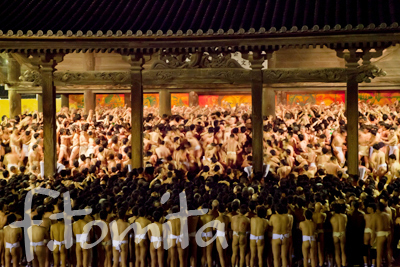B西大寺会陽(はだか祭1).jpg