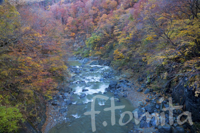 B3秋山郷中津川渓谷_新潟県.jpg
